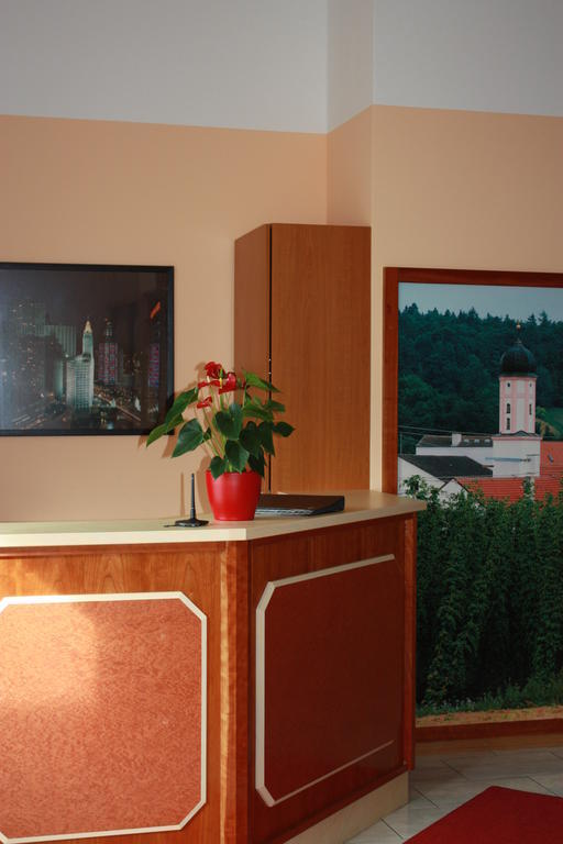 Hotel Boarding House Holledau 3*